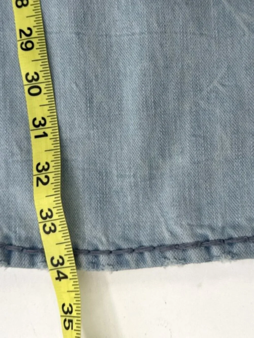 True Religion Jeans Mens 38x34 Ricky W Flap Relaxed Distressed Light Blue Holes